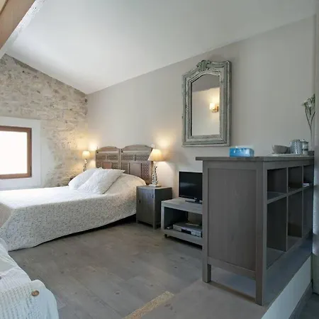 Mas De Village Avec Piscine Et Grand Jardin Cloture Fournès