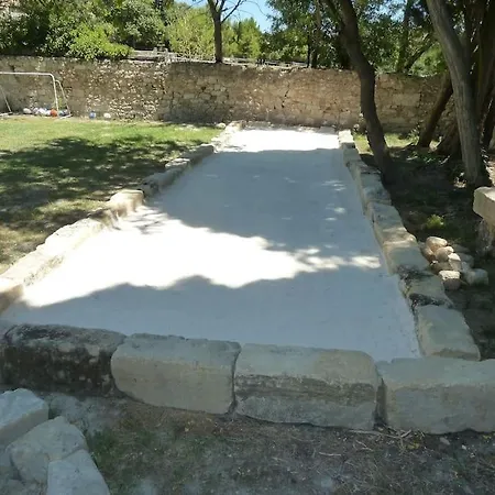 Mas De Village Avec Piscine Et Grand Jardin Cloture Feriehus *