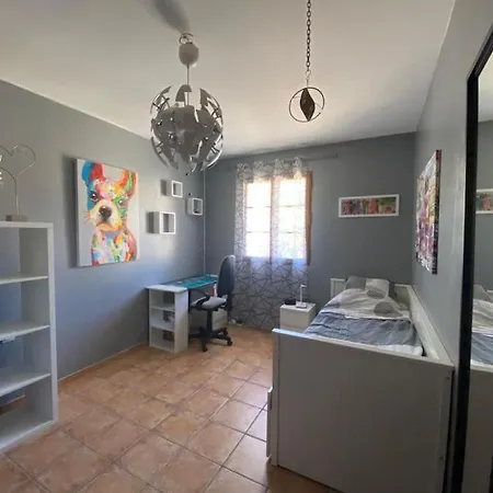 Mas De Village Avec Piscine Et Grand Jardin Cloture Fournès